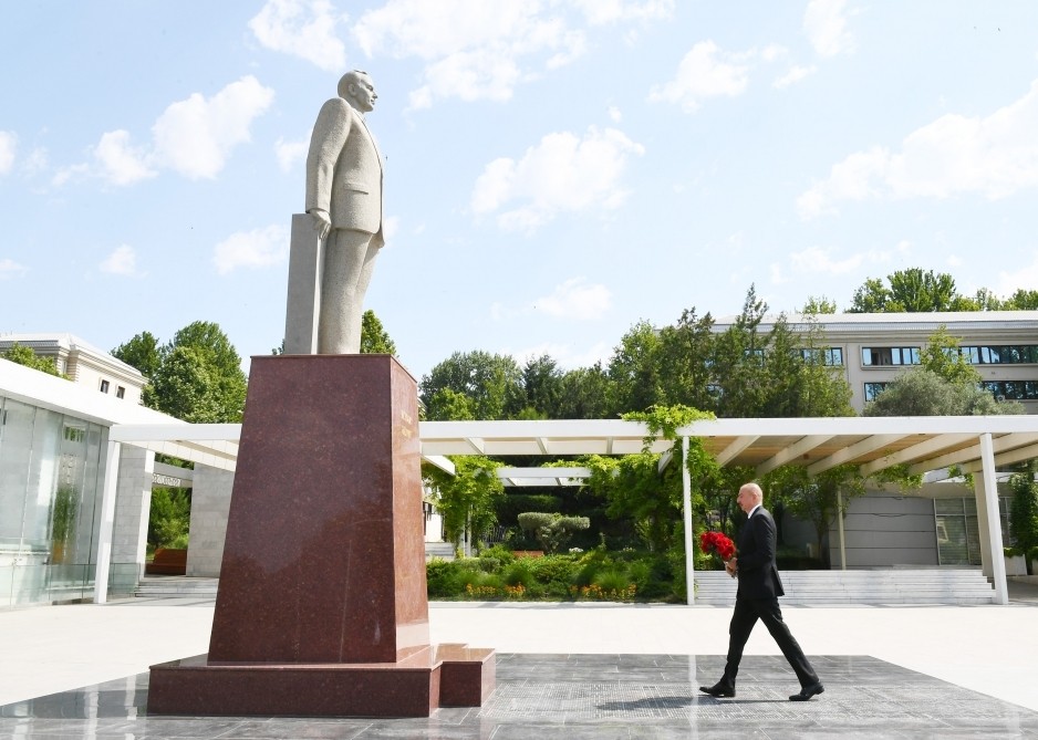 Prezident Mingəçevirdə səfərdədir