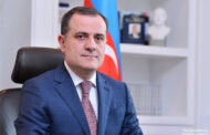 Ceyhun Bayramov yeni kollektivə təqdim edildi
