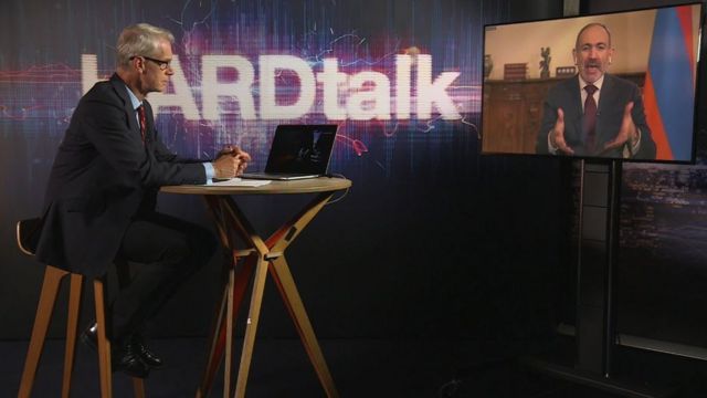 BBC-nin aparıcısı Paşinyanı biabır etdi - VİDEO