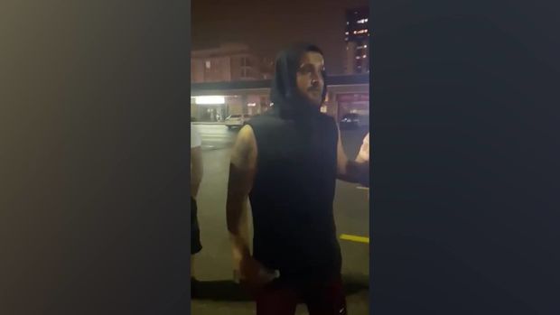 Dünyanın ən təhlükəsiz ölkəsində ermənilər iki azərbaycanlıya hücum edib - VİDEO