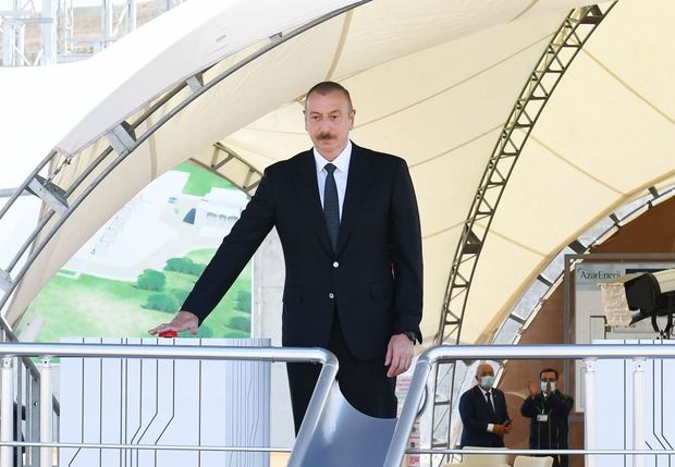 Prezident “Qobu” elektrik yarımstansiyasının tikintisi ilə tanış olub - FOTO
