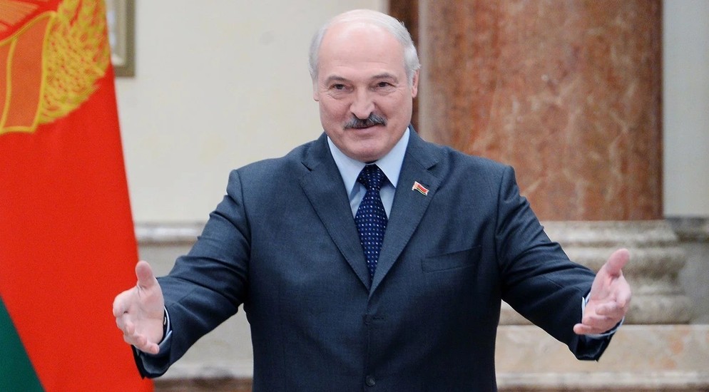 “Exit poll” Lukaşenkonun qalib gəldiyini AÇIQLADI