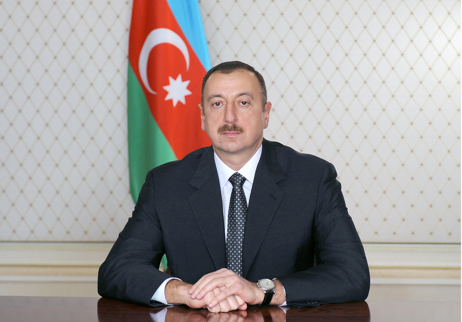 Prezidentdən Siyavuş Novruzovla bağlı QƏRAR