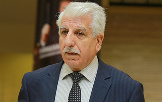 “Müğənnilər yeyib-içməyə, çox xərcləməyə öyrəşiblər” - Valeh Kərimov