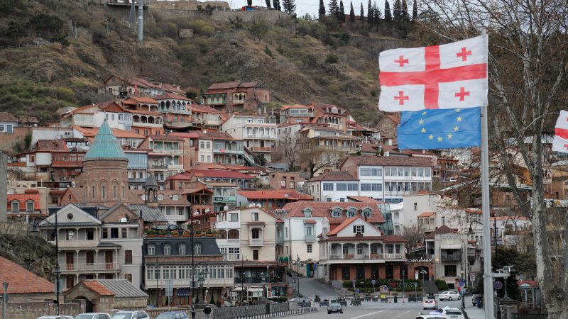 Gürcüstandan daha 250 nəfər Azərbaycana təxliyyə olunur
