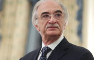 Polad Bülbüloğlu Azərbaycanın IX Sankt-Peterburq Beynəlxalq Mədəniyyət Forumunda iştirakını qubernatorla müzakirə edib