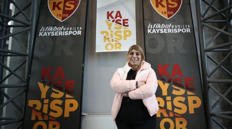 Türk futbol klubunun ilk qadın prezidenti: “İstərdik ki, Azərbaycandan futbolçular bizdə oynasın” - VİDEO