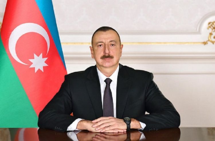 Prezident qaçqın və məcburi köçkünlərdən danışdı