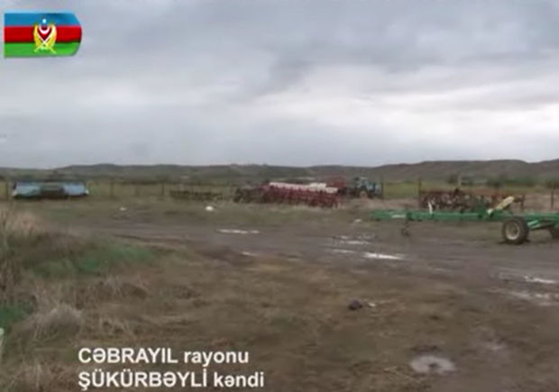 İşğaldan azad olunmuş Cəbrayıl rayonunun Şükürbəyli kəndinin görüntüləri - VİDEO