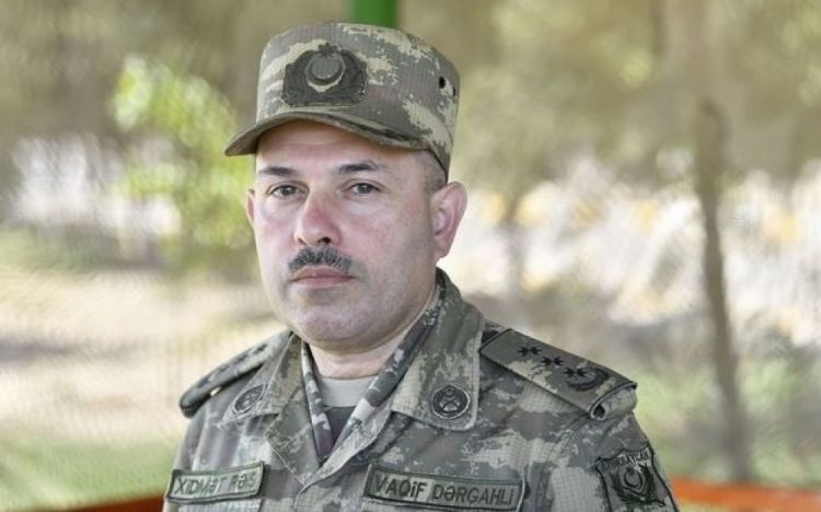 Vaqif Dərgahlı: 