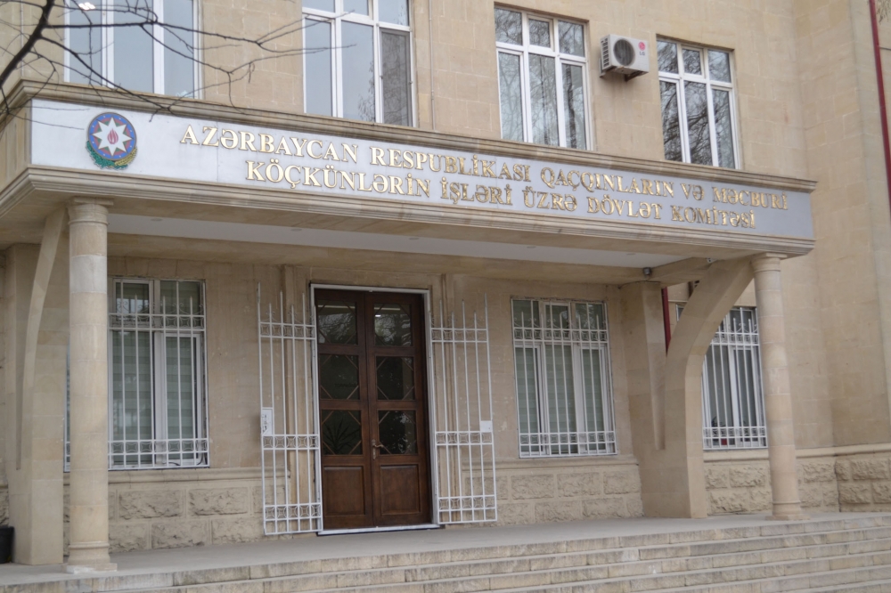 “Qaçqınkom”dan məcburi köçkünlərin köçürülməsi ilə bağlı RƏSMİ AÇIQLAMA