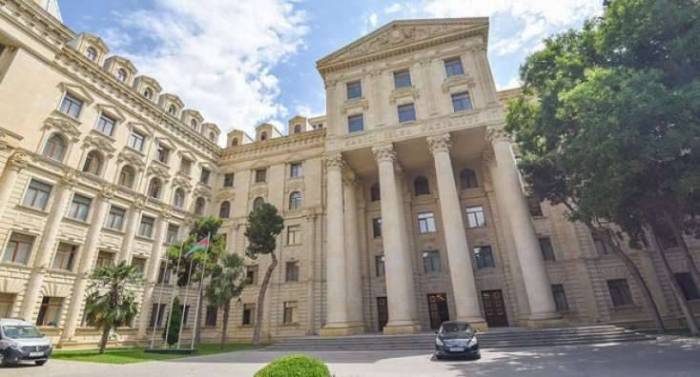 XİN-in həbsdə olan iki vəzifəli şəxsi ev dustaqlığına buraxıldı