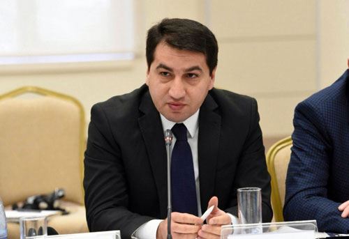 Hikmət Hacıyev: “Azərbaycanın böyük dostu COVID-19-dan vəfat edib”