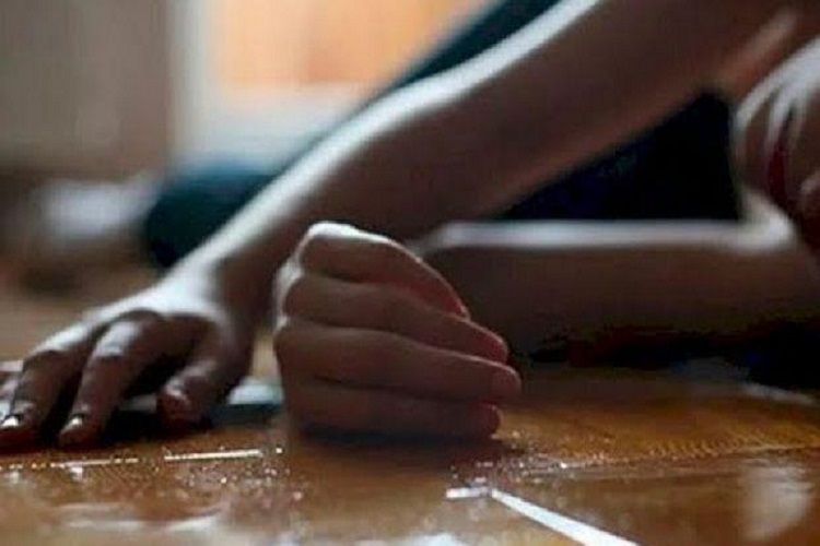 ŞOK!!! Bakıda bir evdən beş nəfərin meyiti tapıldı