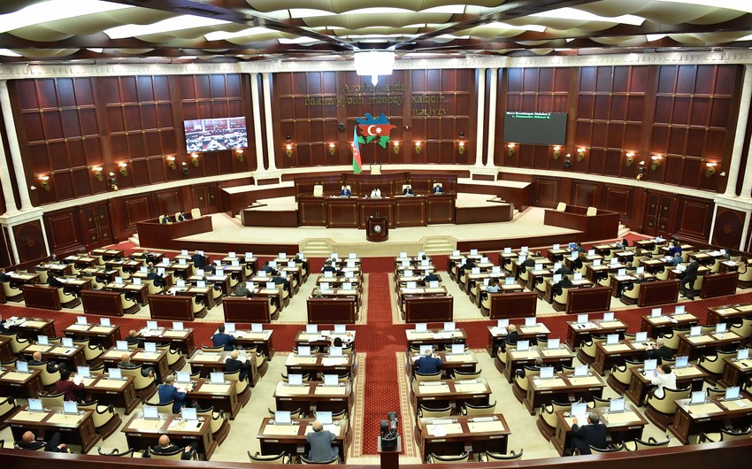 Sabah Milli Məclisdə Əmək Məcəlləsinə dəyişikliklər müzakirə ediləcək