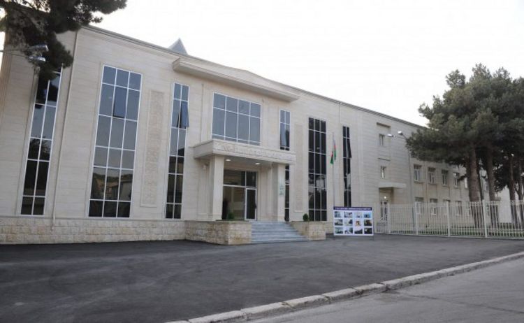 Bakıda daha bir məktəb koronavirusa görə distant təhsilə keçib