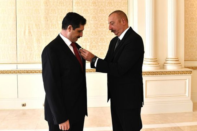 Azərbaycan Prezidenti Türkiyə səfirini “Dostluq” ordeni ilə təltif edib