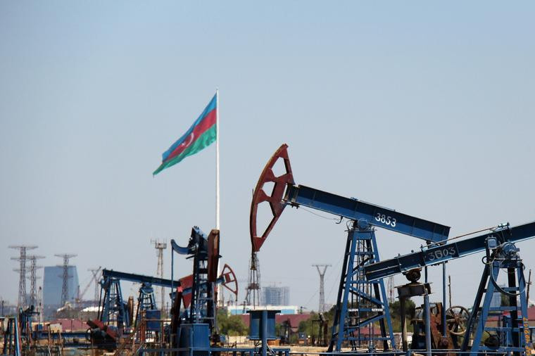 Azərbaycan nefti yenidən bahalaşıb