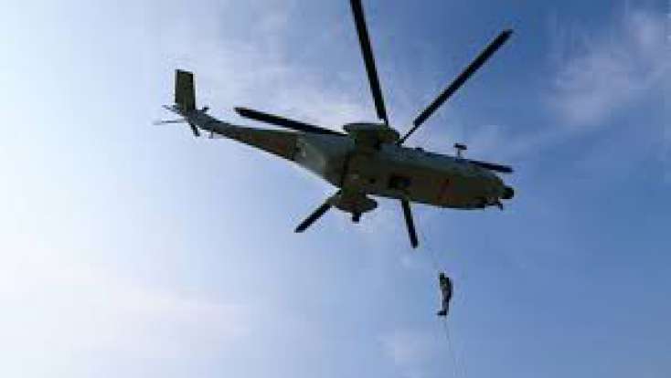 Rusiyalı təlimçilər helikopterdən yerə çırpıldı - ANBAAN VİDEO