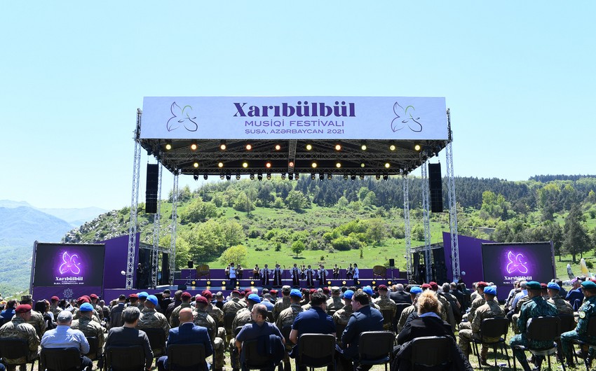 Şuşada keçirilən “Xarıbülbül” musiqi festivalı başa çatıb - VİDEO - YENİLƏNİB