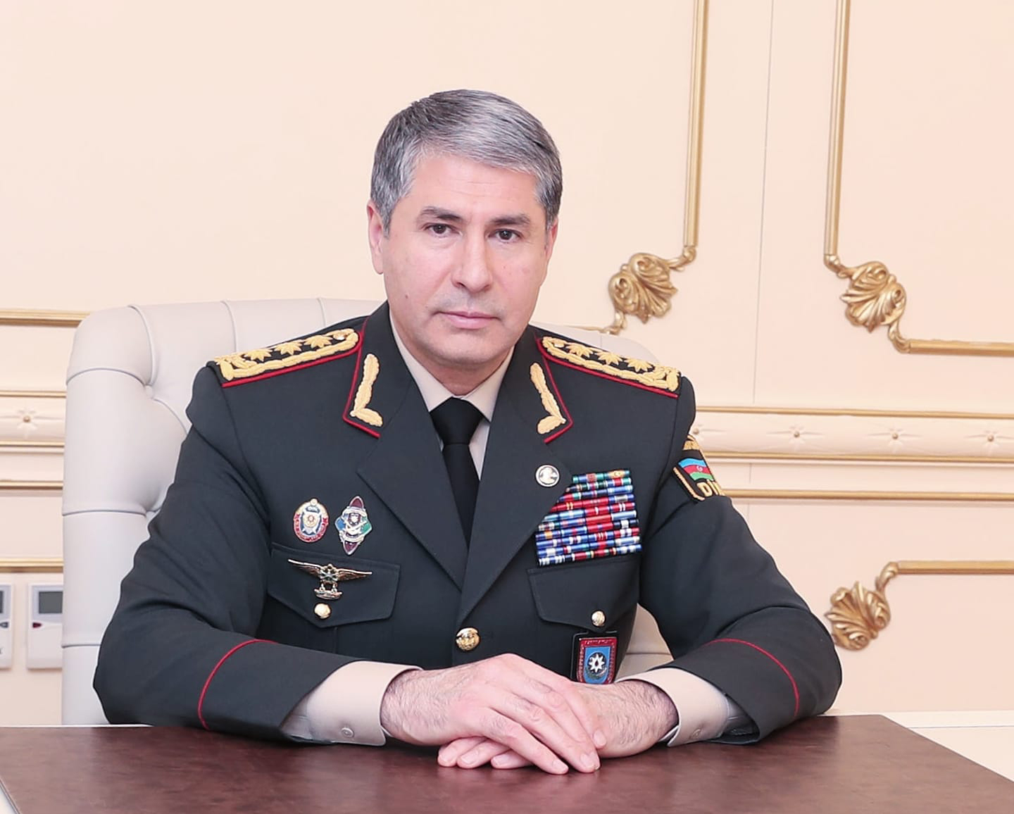 Vilayət Eyvazov rəisi işdən azad etdi - Yeni təyinat