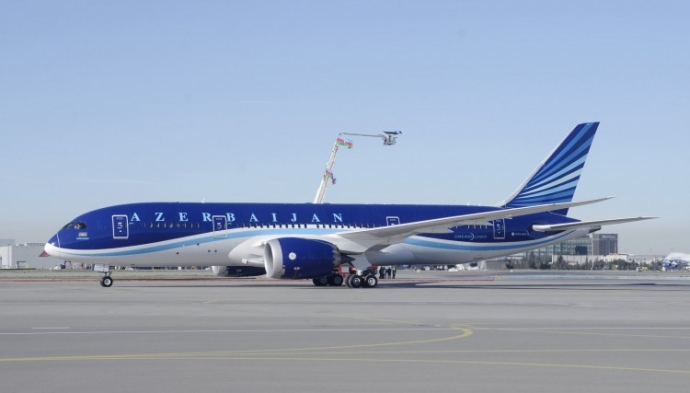 Bakı-Antalya aviareysinin təyyarəsi texniki səbəbdən dayanacağa qayıdıb
