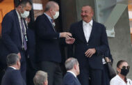 İlham Əliyevlə Ərdoğan Türkiyə-Uels matçında - Foto