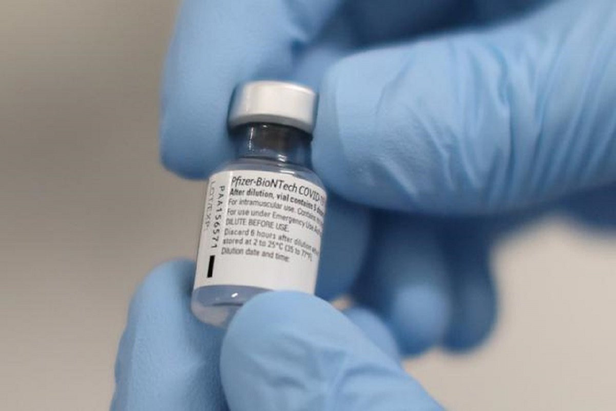 “BioNTech/Pfizer” və “Sinovac” vurulan şəxslərdə antitellərin sayı ilə bağlı tədqiqat aparılıb