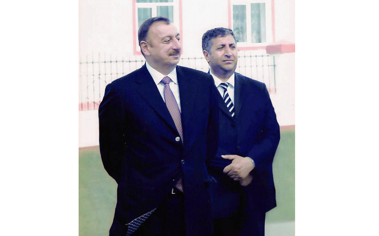 Qurban Sadıqov: 