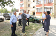 Deputat 800-dən çox ailəyə bayram sovqatı göndərdi - Fotolar