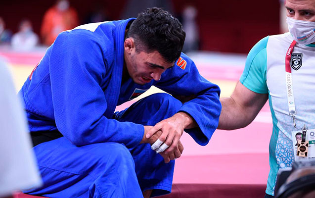 Olimpiadada uduzan idmançımız ağladı - Fotolar