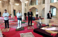 İƏT OA-nın nümayəndə heyəti Yuxarı Gövhər Ağa məscidində namaz qılıb