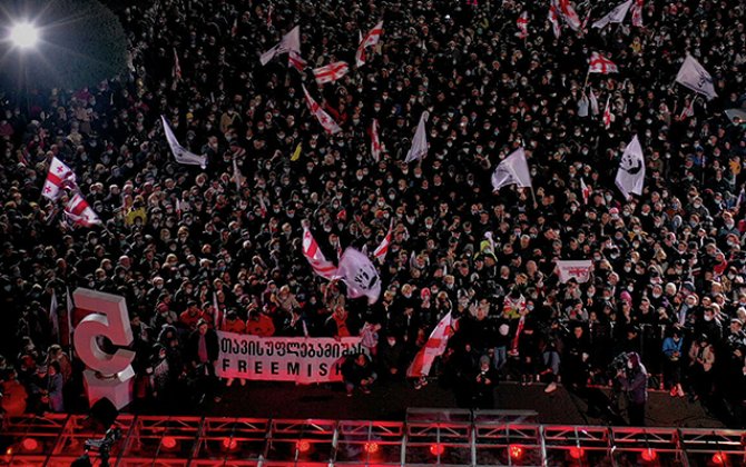 Gürcüstanda Saakaşviliyə dəstək üçün mitinq keçirilib - VİDEO