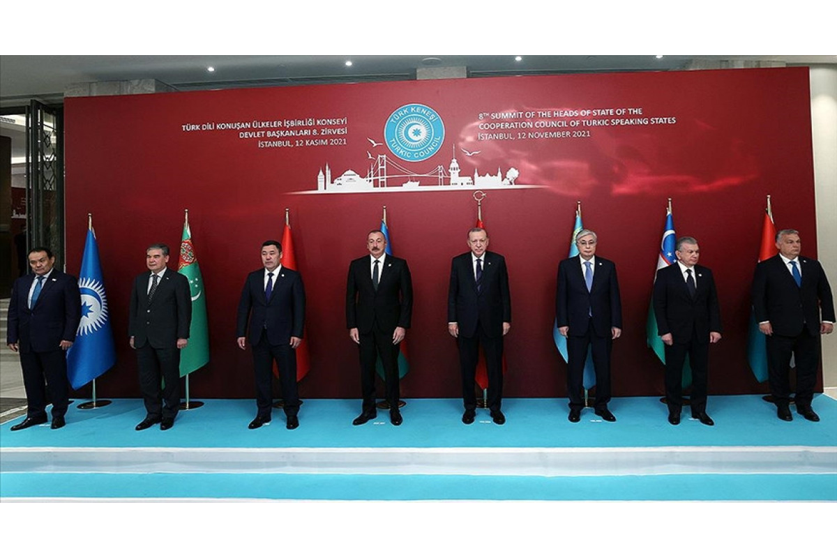 Azərbaycan Prezidenti Türk Dünyasının Ali Ordeni ilə təltif edilib - YENİLƏNİB