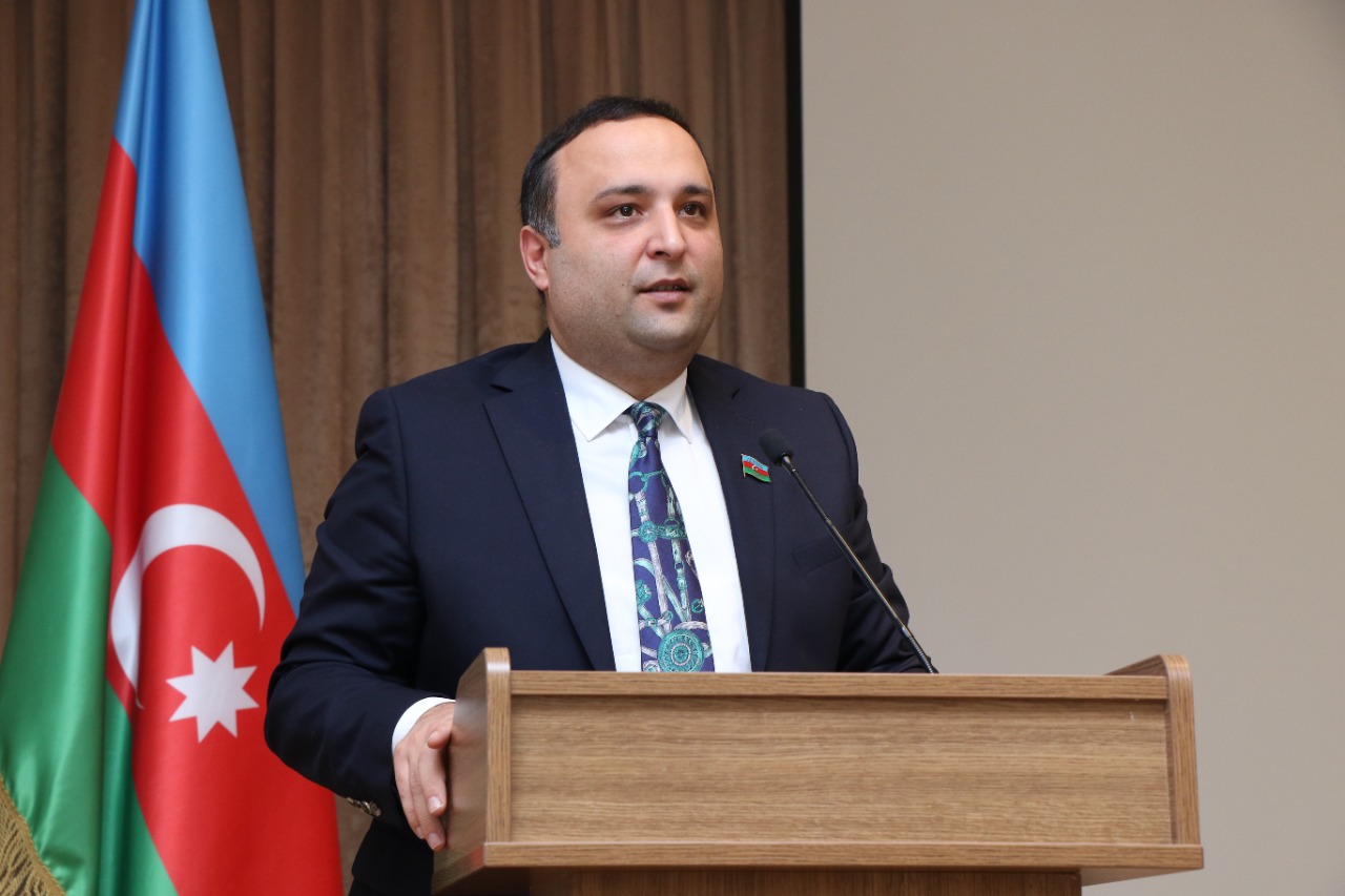 Deputat Şahin İsmayılov: Ölkəmizin davamlı inkişafı üçün gənclərin üzərinə böyük yük düşür