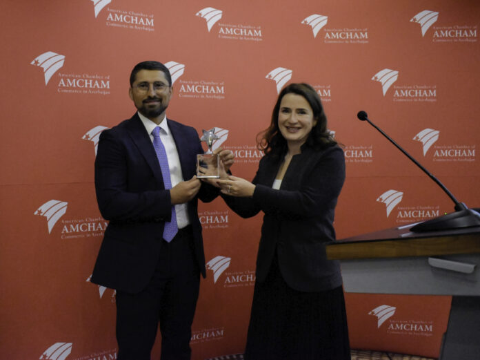 Qarabağ Dirçəliş Fondunun İdarə Heyətinin sədri AmCham Azərbaycan üzvləri ilə görüşüb - FOTO