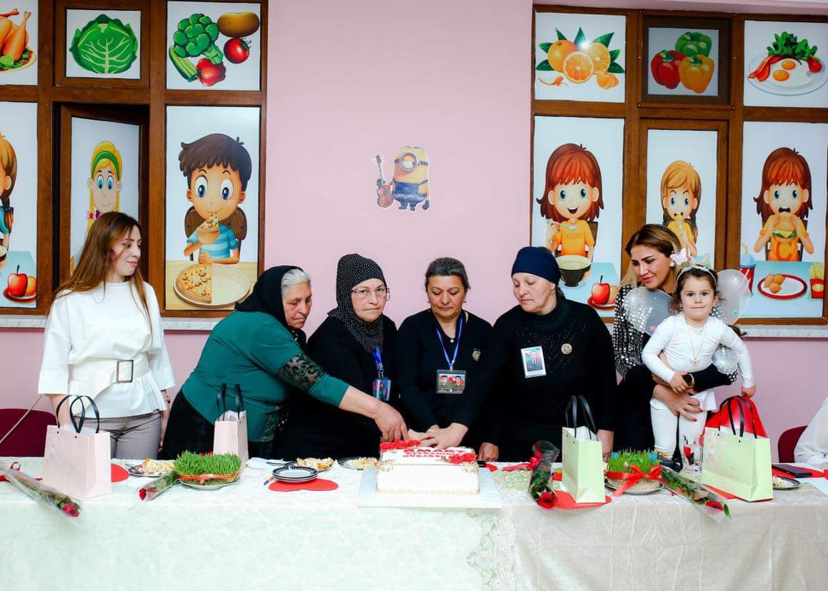 Kür qəsəbə Körpələr evi uşaq bağçasında şəhid analarının iştirakı ilə 8 Mart Beynəlxalq Qadınlar Günü qeyd olunub - FOTO