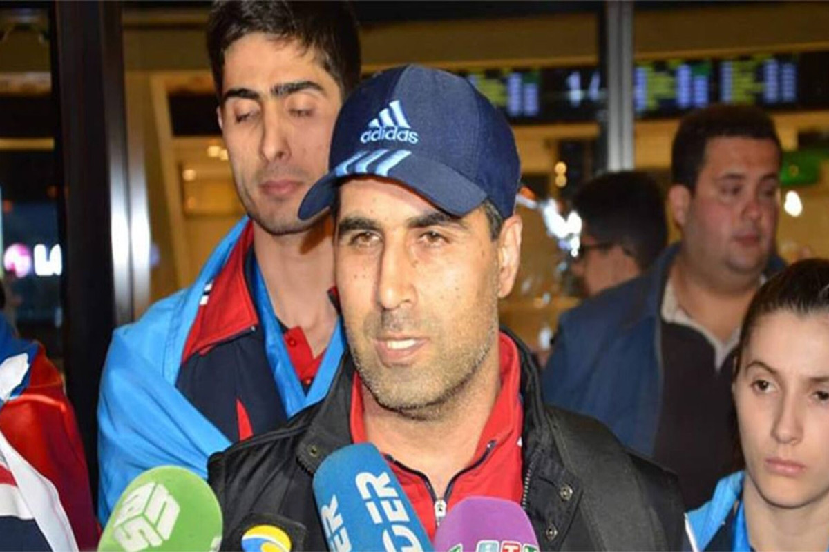 Reza Mehmandost yığmamızın baş məşqçisi postundan GETDİ