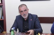 Rauf Arifoğlu: “Çingiz Abdullayev jurnalistdən üzr istəməlidir”