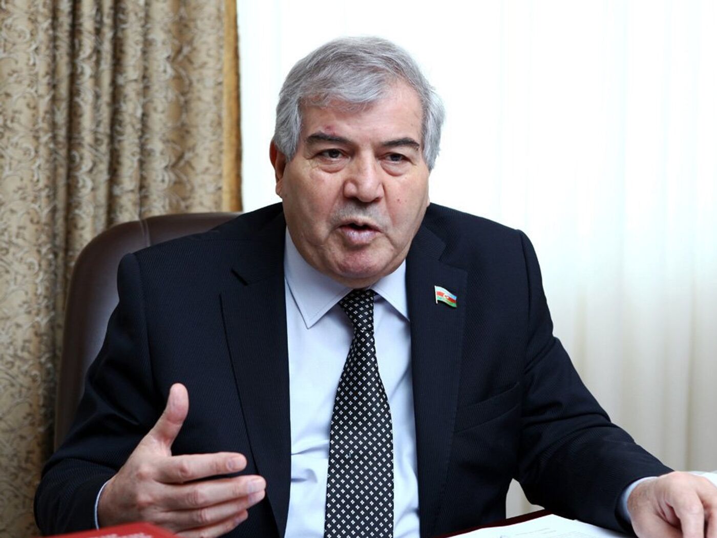 Deputatdan TƏKLİF: Evin tək uşaqları cəbhəyə göndərilməsin