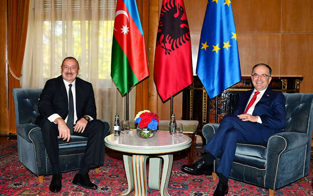 Azərbaycan və Albaniya Prezidentləri təkbətək görüşdülər
