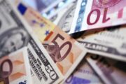 Azərbaycan nefti 96 dollardan baha satılıb