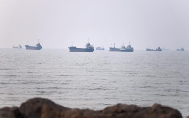 Oman sahillərindən 11 km məsafədə bir tankerə hücum edilib